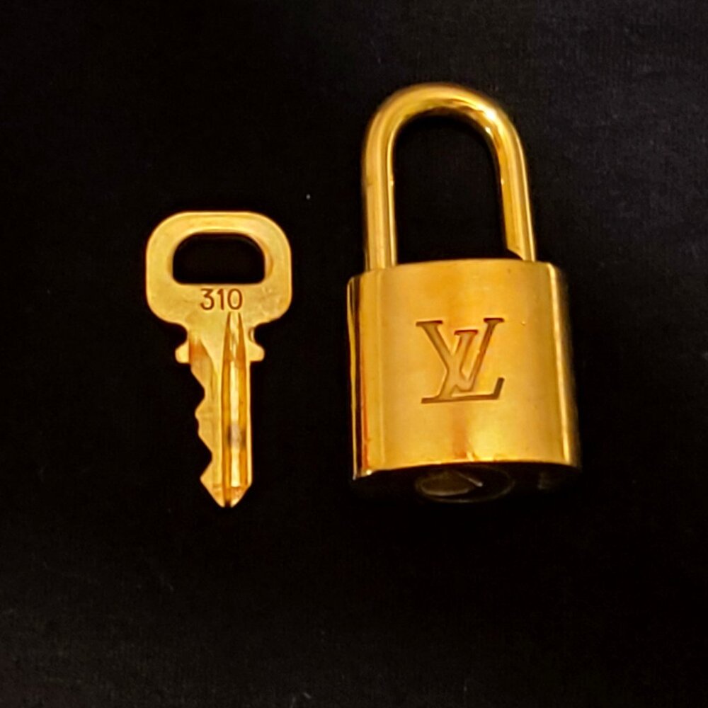 LV Lock & Key # 310